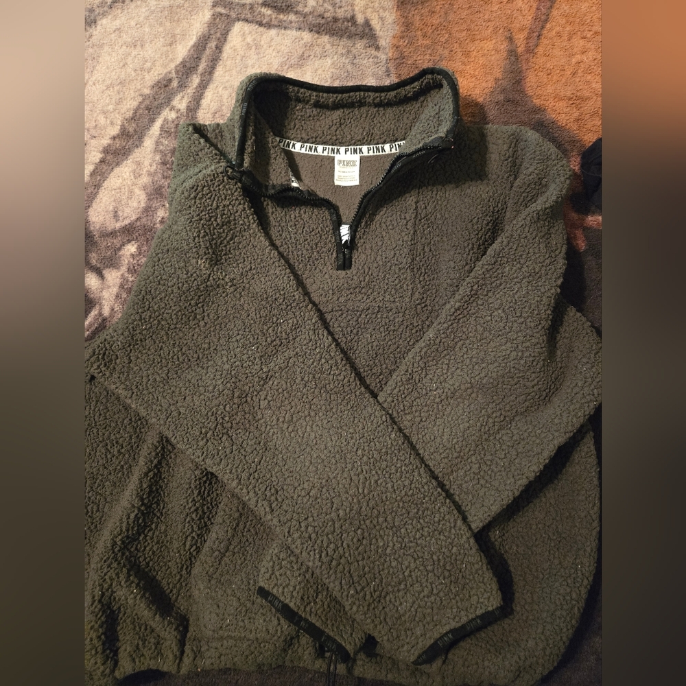 VS PINK 1/4 zippered sweater